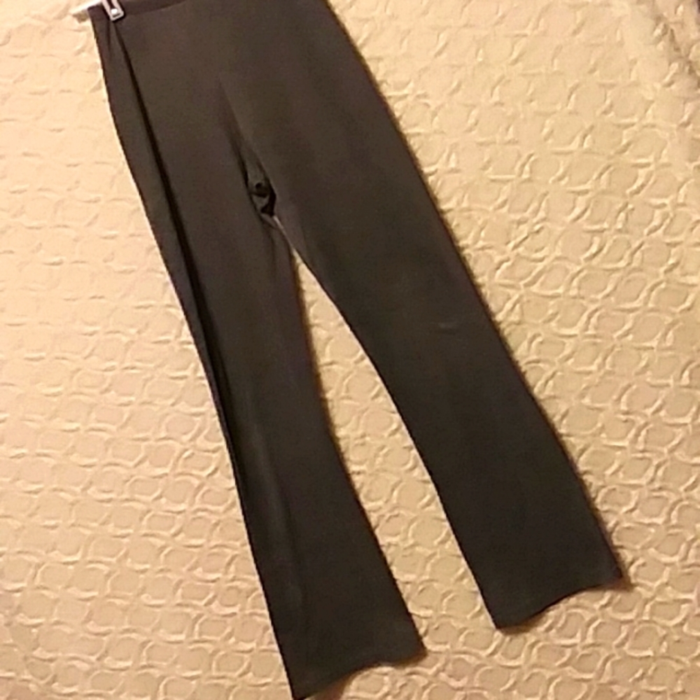 GW Sport youth's grey leggings small pre-owned